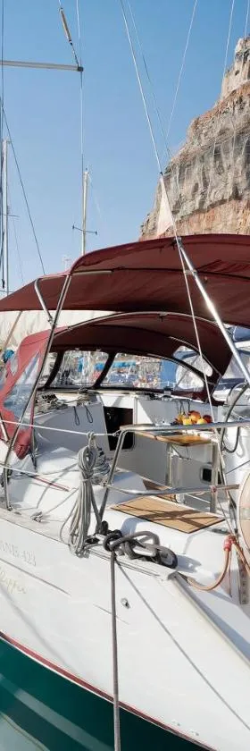 Pato Lucas Sail Boat，位于戈梅拉岛圣塞瓦斯蒂安的酒店