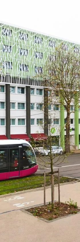 第戎克莱蒙梭钟楼会议酒店，位于第戎的酒店