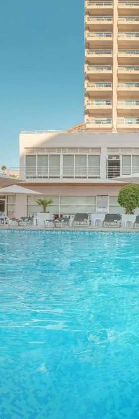 Hotel RH Victoria & Spa 4 Sup，位于贝尼多姆的酒店