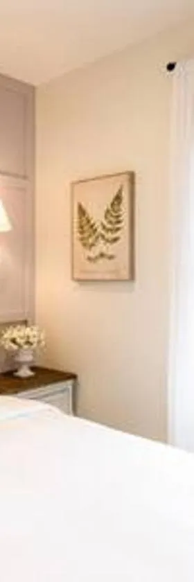 Downtown Luxury Farmhouse Apartment #3，位于西邓迪的酒店
