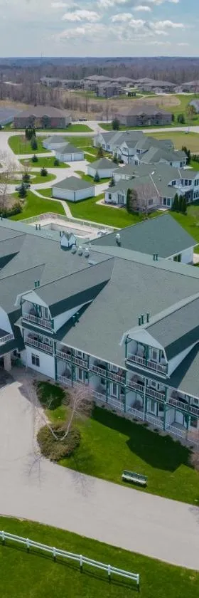 Birchwood Lodge，位于姐妹湾的酒店