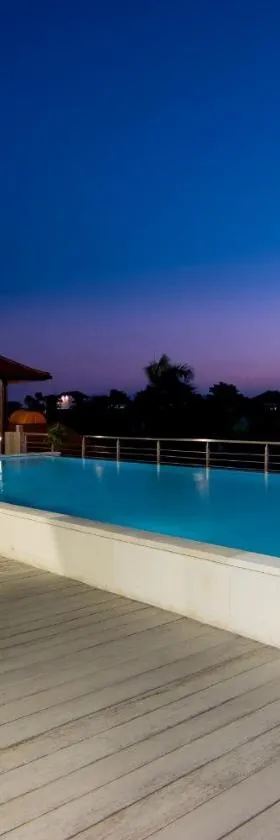 Seminyak Square Hotel And Villas，位于塞米亚克的酒店