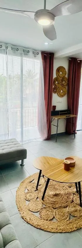 L’oasis douceur，位于Montjoly的酒店
