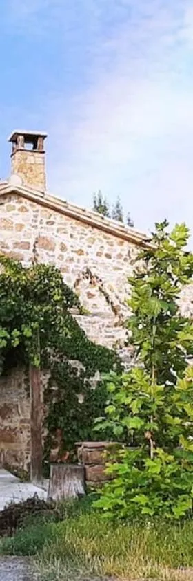 Casa junto a la laguna Rubielos de MoraVUTE21-029，位于鲁比罗德莫拉的酒店