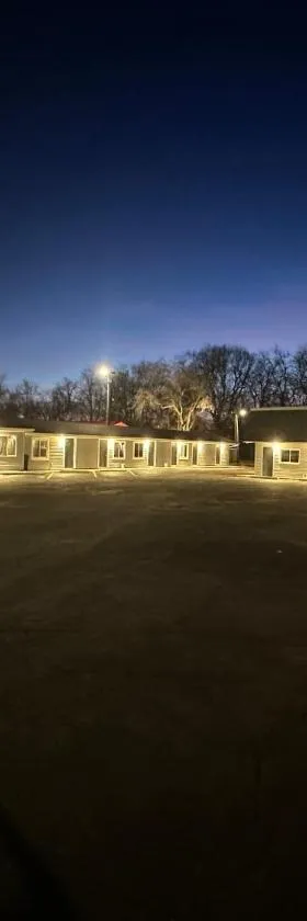 BUDGET MOTEL，位于丹维尔的酒店