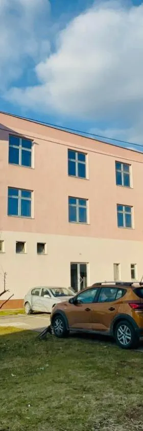 HOTEL MINERO，位于图兹拉的酒店