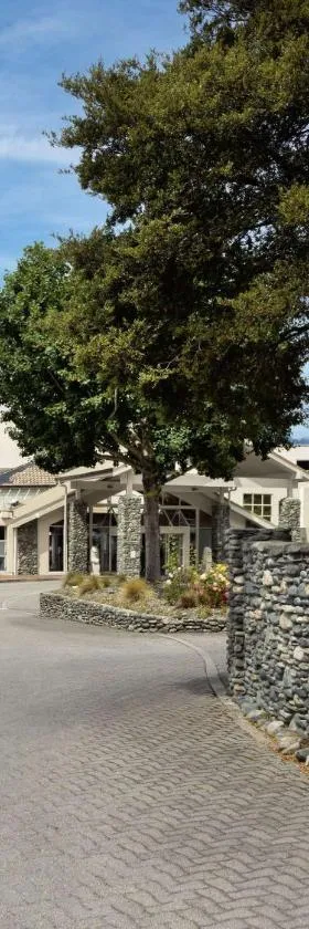 皇后镇美居度假酒店，位于皇后镇的酒店