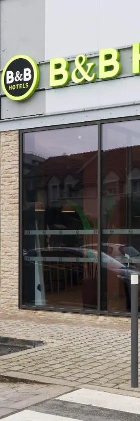 B&B HOTEL Versailles Rocquencourt，位于Rocquencourt的酒店