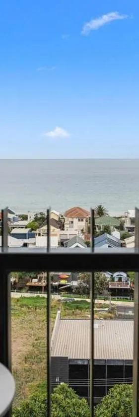 Sails by the Bay - Ocean Views - Wi-Fi - Netflix，位于弗兰克斯顿的酒店