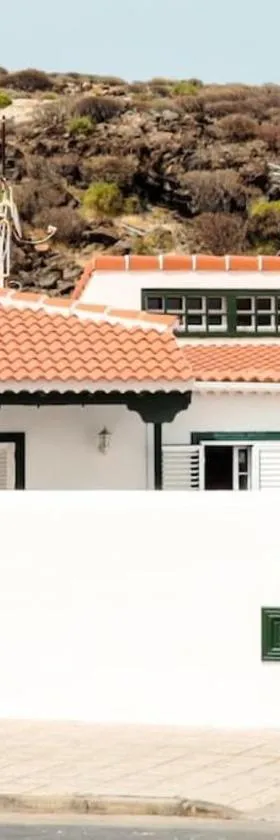 Acogedora casa en Abades en tranquila urbanización，位于Abades的酒店