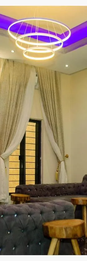 House 7A，位于阿奴古的酒店
