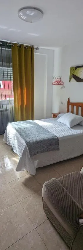 Vivienda Turística Vacacional MariCarmen，位于Arou的酒店
