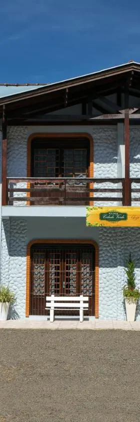 Pousada Cidade Verde，位于特雷斯科罗阿斯的酒店
