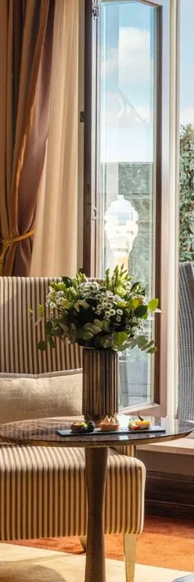 Anantara New York Palace Budapest - A Leading Hotel of the World，位于布达佩斯的酒店