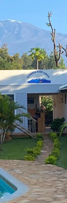 Karanga River Lodge，位于莫希的酒店