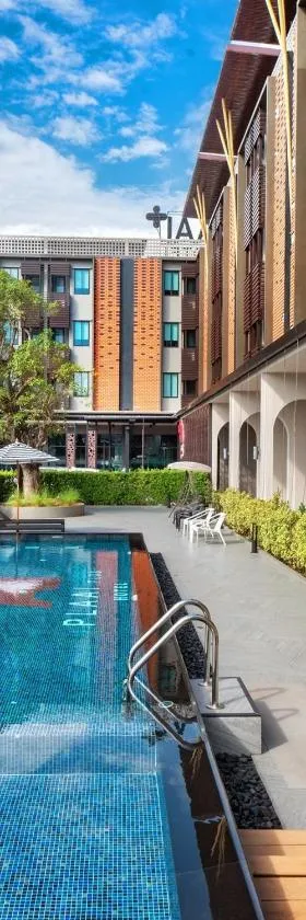 PLAAI Plus Hotel Rayong，位于罗勇的酒店