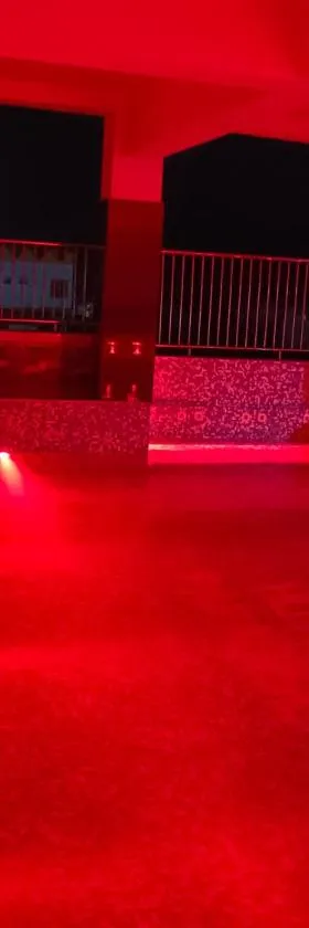 Hotel Paradise，位于曼达莫尼的酒店