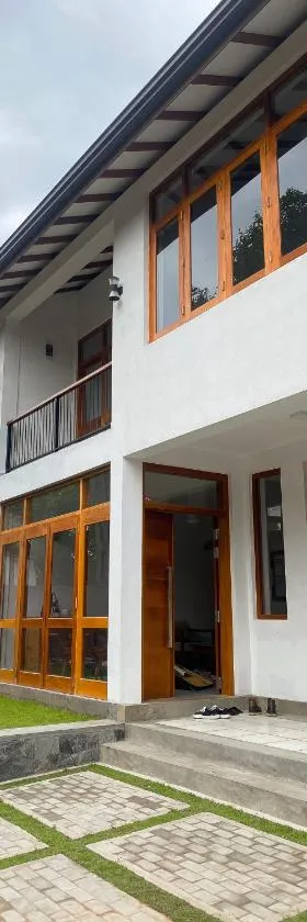 THE DOCTORS VILLA，位于Ragama的酒店