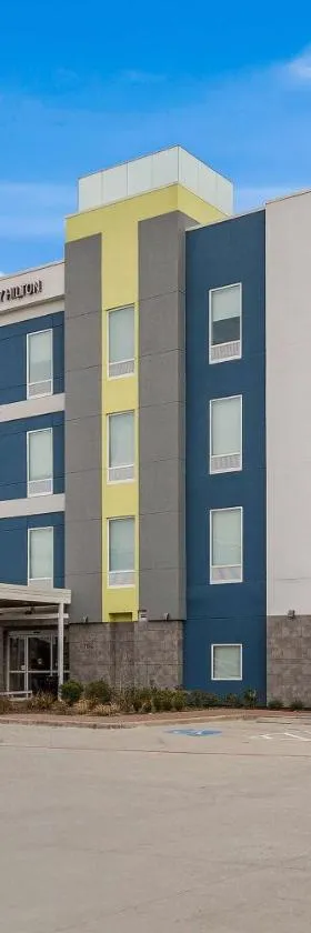 Home2 Suites By Hilton Baytown，位于贝敦的酒店