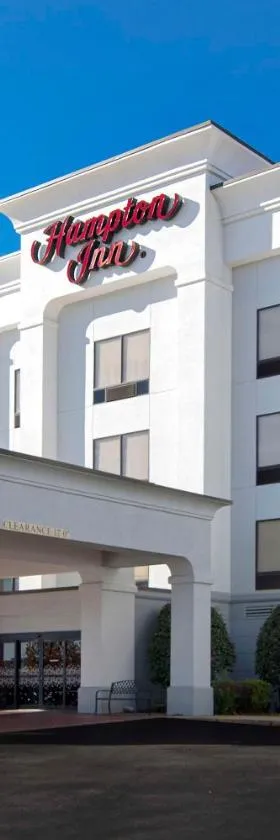 费耶特维尔汉普顿酒店，位于费耶特维尔的酒店
