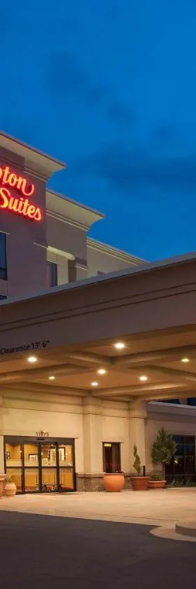 印第安纳波利斯费希尔斯汉普顿套房酒店，位于费舍尔的酒店