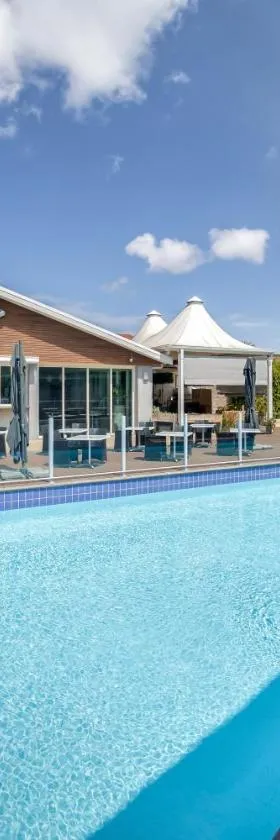 Oaks Port Stephens Pacific Blue Resort，位于萨拉曼德湾的酒店