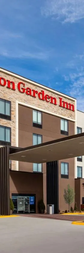 Hilton Garden Inn Hays, KS，位于海斯的酒店