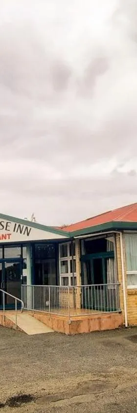 Whitehorse Inn，位于北帕默斯顿的酒店