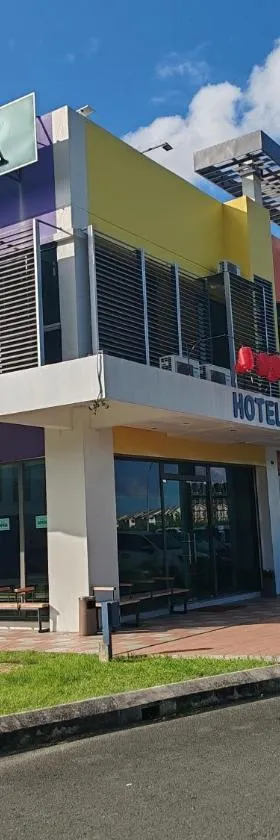Hotel Prima，位于山打根的酒店