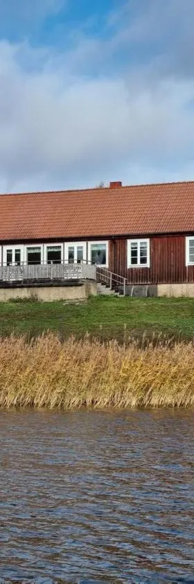 Barnens Ö，位于Väddö的酒店