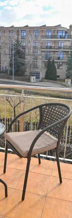 Vár-Lak Apartman，位于许迈格的酒店