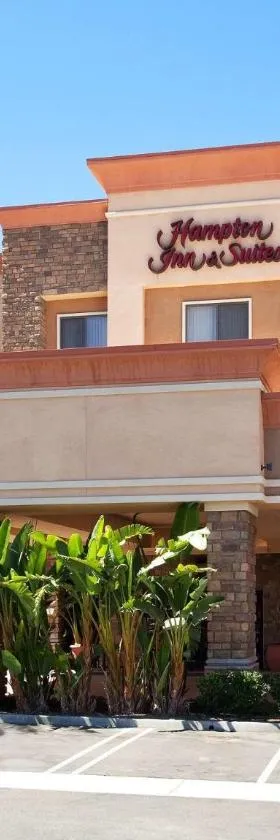 Hampton Inn & Suites Moreno Valley，位于莫雷诺谷的酒店