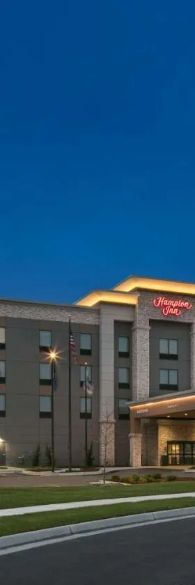 Hampton Inn By Hilton Wichita Northwest，位于威奇托的酒店