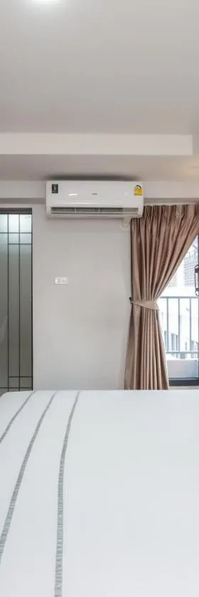 โรงแรมเซเว่นรัชดา S7VEN RATCHADA，位于占那县的酒店