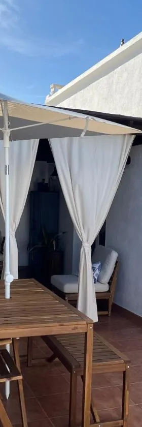 Casa Mar Azul.，位于蒂纳霍的酒店