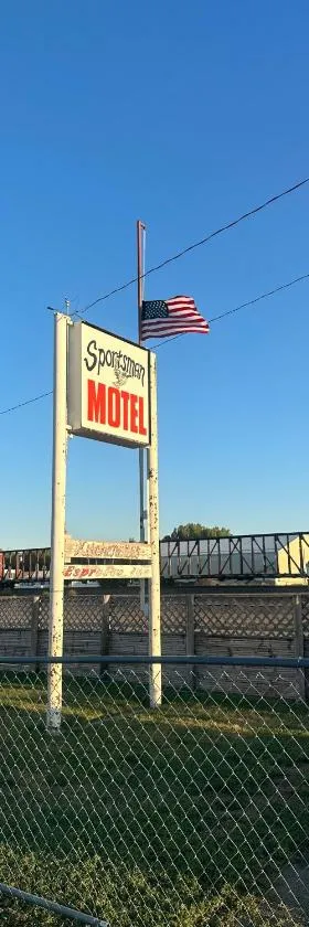 Sportsman Motel，位于Malta的酒店