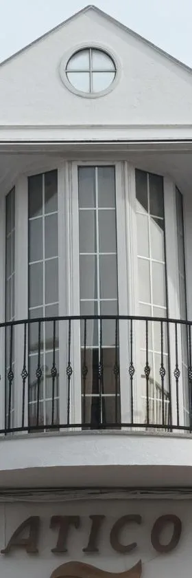 Atico，位于卡拉蒙特的酒店