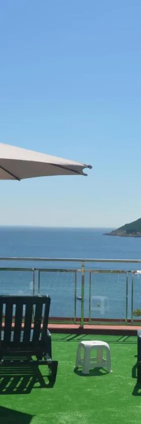 索利马尔旅舍 ，位于Louro的酒店