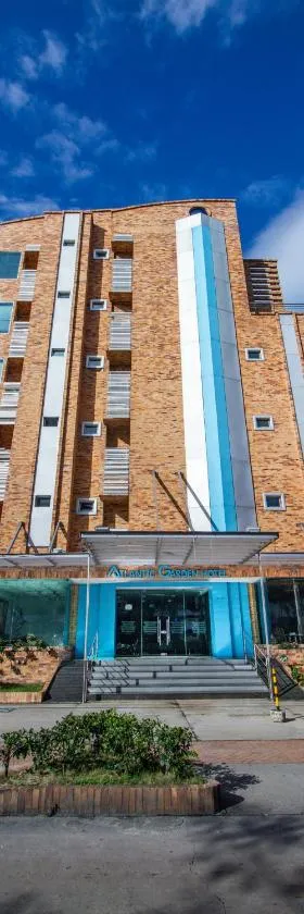 Atlantic Garden Hotel，位于巴兰基亚的酒店