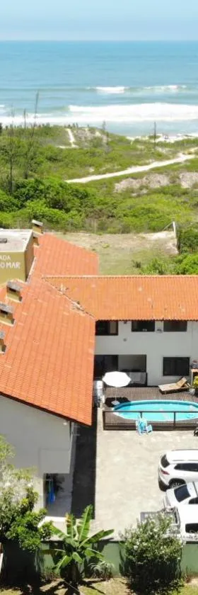 Pousada Caminho do Mar MADHOUZE，位于加罗帕巴的酒店