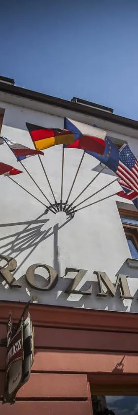 Rozmaryn Hotel B&B，位于拉科夫尼克的酒店