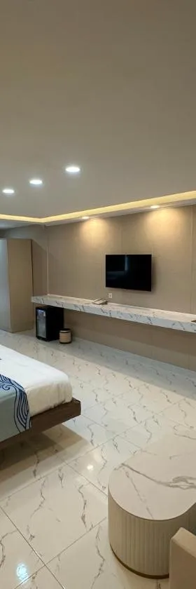 Luckytito Anilao Resort，位于马比尼的酒店
