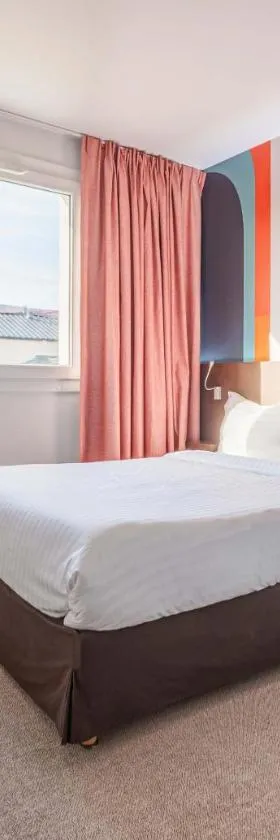 B&B HOTEL Colmar Liberté 4 étoiles，位于科尔马的酒店