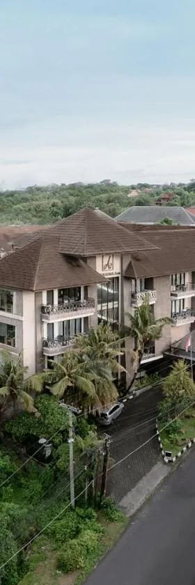 Amaroossa Suite Bali，位于努沙杜瓦的酒店