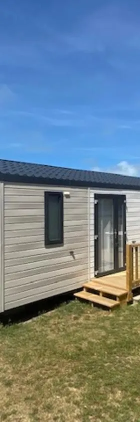 Chalet Bord de Mer，位于Gouville-sur-Mer的酒店
