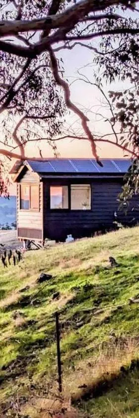 Kyneton Tiny House - Tiny Stays，位于Metcalfe的酒店