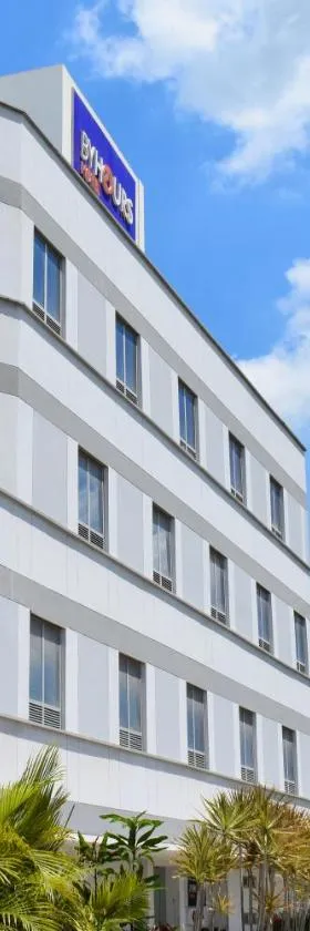 Hotel ByHours Circunvalar - Adults Only，位于巴兰基亚的酒店