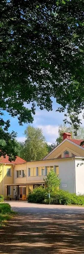 EnjoyNature B&B，位于拉赫蒂的酒店