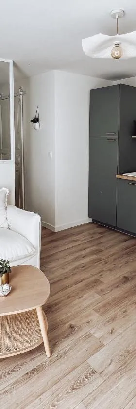 Studio cosy, proche Poitiers，位于Nieuil-lʼEspoir的酒店