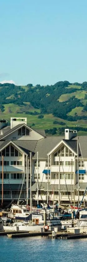 Sheraton Sonoma Wine Country Petaluma，位于佩塔卢马的酒店